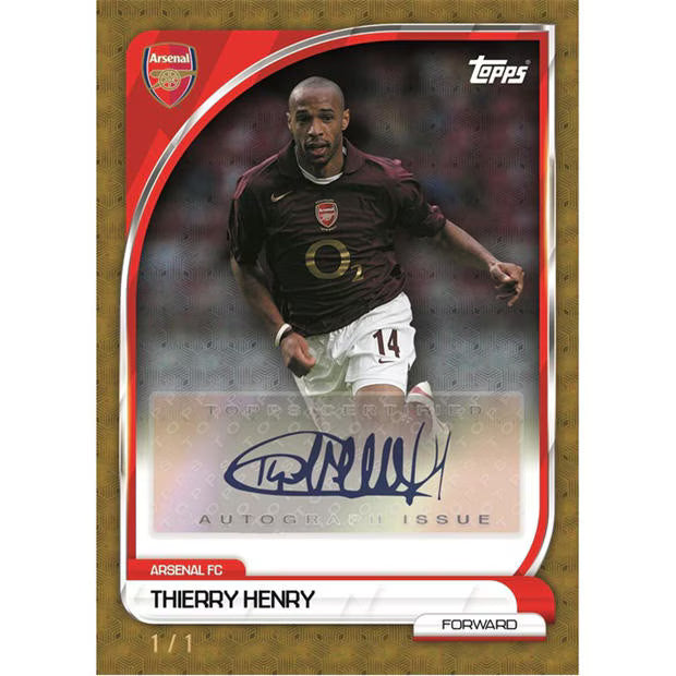 Arsenal Collectors Tin 2025-26 featuring a player