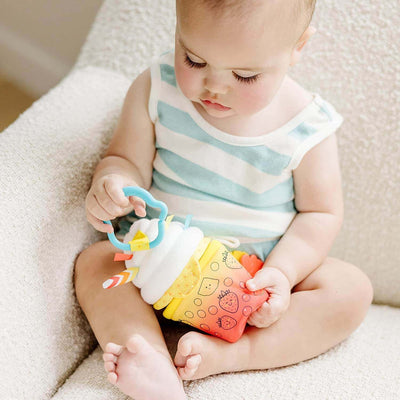Melissa & Doug Take-Along Clip-On Infant Toy Style: Bubble Tea Take Along Baby Toy Earthlets